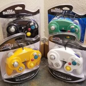 4 Gamecube Controllers - 4 Colors Bundle (NEW) Orange White Black Green Nintendo